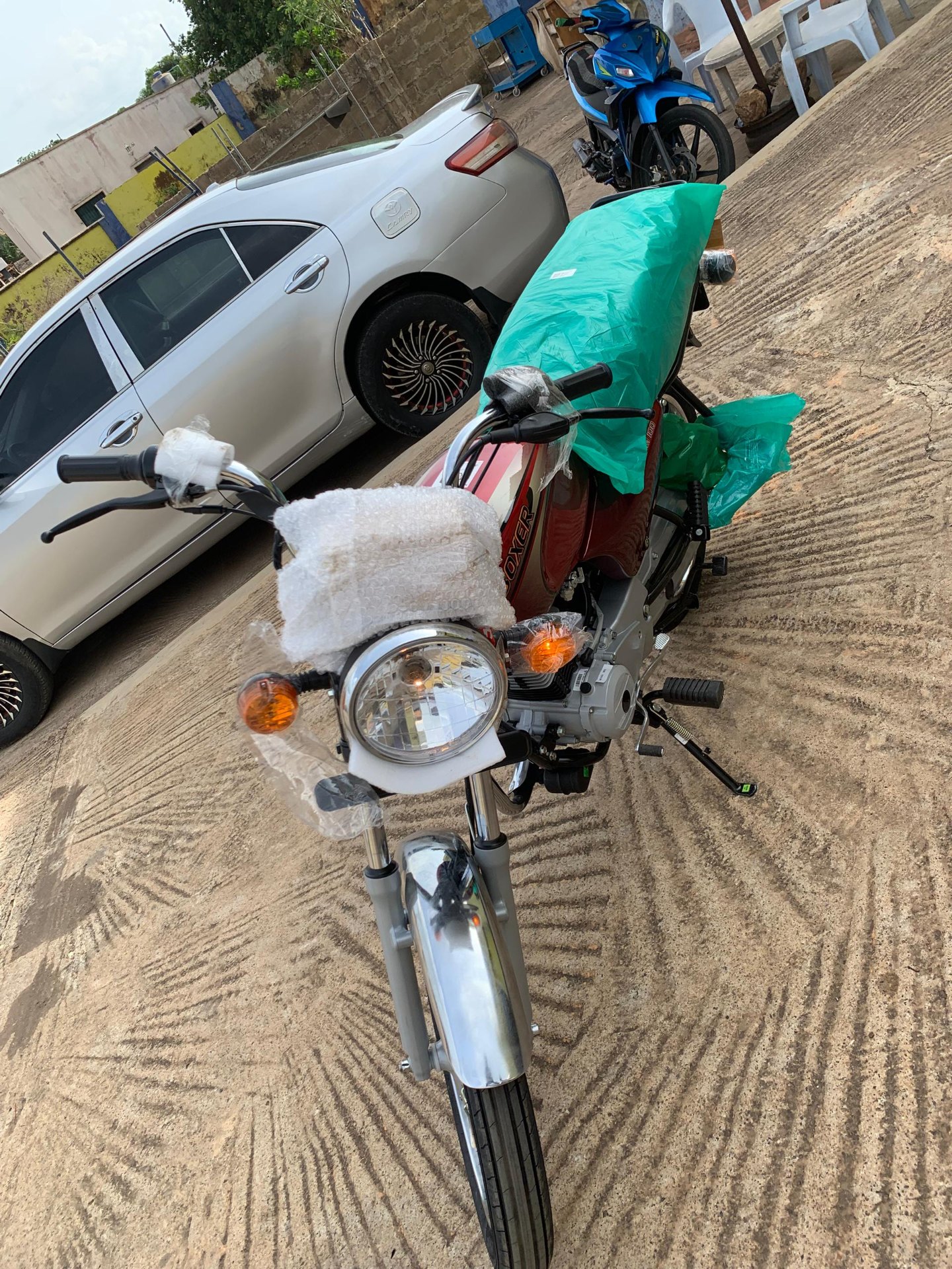 2025 Bajaj Boxer 100